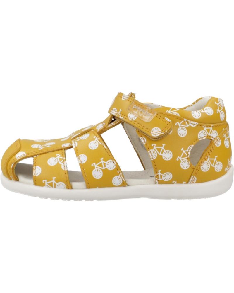 Sandali per Bambina e Bambino GARVALIN SANDALIAS NINO MODELO 242314G COLOR AMARILLO SOLEIL