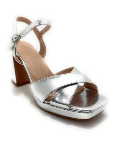 Sandalen für Damen KISS LEISS ELEGANTE SANDALETTEN MIT ABSATZ UND GEKREUZTEN RIEMEN IN SILBER PLATEADO