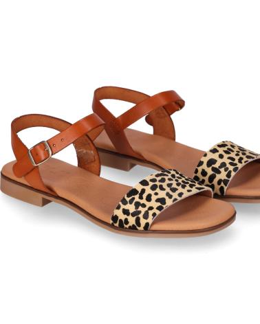 CHIKA10 ARENA 02 CUERO-TAN