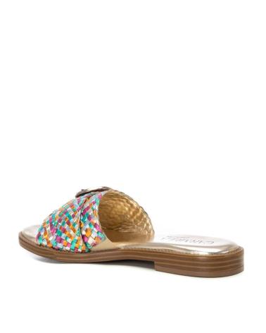Sandales pour Femme CARMELA SANDALIA PALA PLANA EN PIEL CON ACABADO METALICO MULTICOLOR