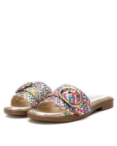 Sandales pour Femme CARMELA SANDALIA PALA PLANA EN PIEL CON ACABADO METALICO MULTICOLOR