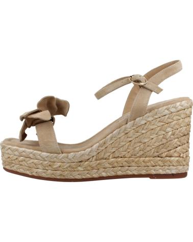 Woman Sandals ALMA EN PENA ALIAS MUJER MODELO V251285 COLOR MARRON CLARO SAND