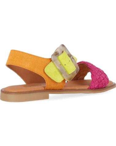 Sandalias de Mujer CHIKA10 SANDALIA PLANA CON HEBILLA PARA MUJER MUSAKA 10 COL NARANJA