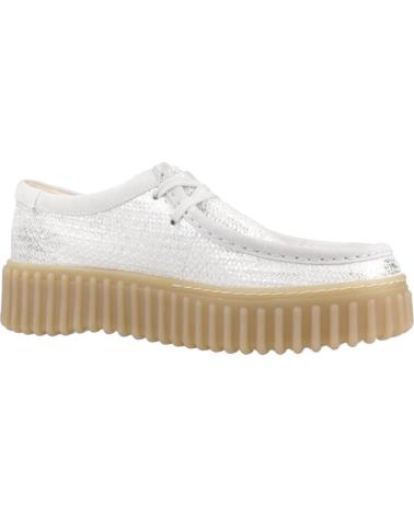 Zapatos de Mujer CLARKS ZAPATOS CASUAL MUJER MODELO TORHILL BEE COLOR PLATA SILVER