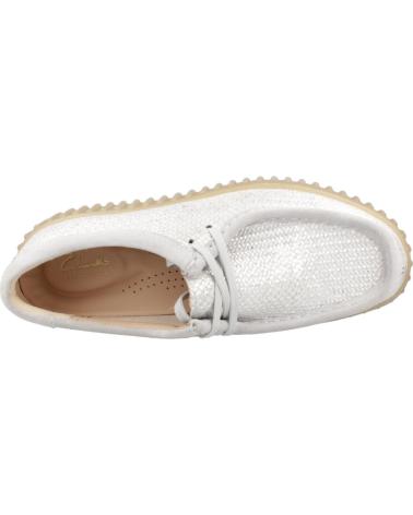Zapatos de Mujer CLARKS ZAPATOS CASUAL MUJER MODELO TORHILL BEE COLOR PLATA SILVER