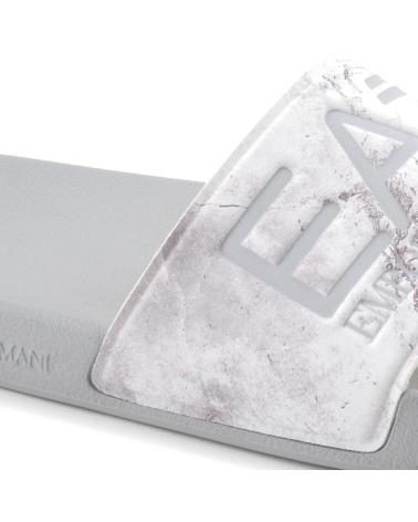 Chanclas-De-Hombre-EMPORIO-ARMANI-CHANCLA-PALA-MEN-ARMANI-108-V25-AMCEMV2508DD-GRIS