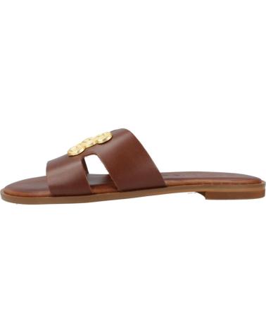 CARYATIS SANDALIAS PLANAS CON ADORNO METÁLICO MODELO 62081C BWNGLD