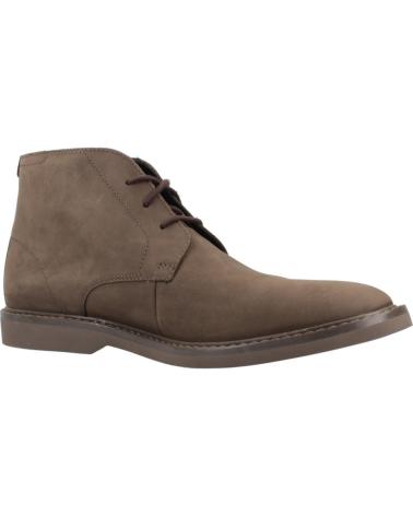 Stivaletti per Uomo CLARKS BOTINES HOMBRE MODELO ATTICUSL THIGTX COLOR AMARILLO DRKBRW
