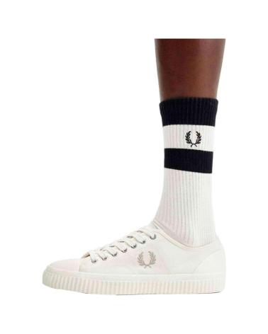 FRED PERRY ZAPATILLAS HUGHES LOW CANVAS PARA HOMBRE EN COLOR BLANCO