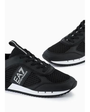Deportivas de Hombre EMPORIO ARMANI ZAPATILLAS HOMBRE MODELO X8X027 COLOR NEGRO A120