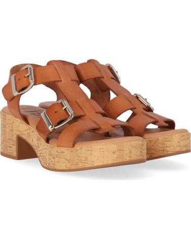 CHIKA10 CAPRI 02 CUERO-TAN