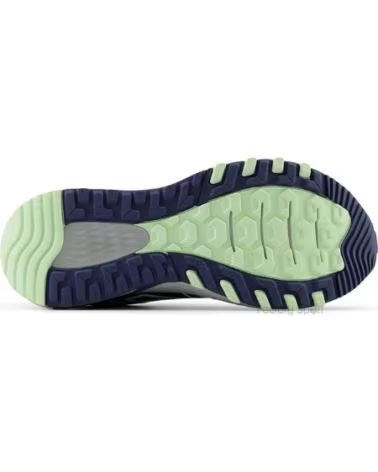 NEW BALANCE MT410 MARINO 8 PARA HOMBRE - 41 5 CN