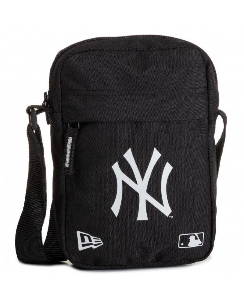BOLSO CRUZADO NEW ERA CON LOGO NY YANKEES NEGRO NEGRO