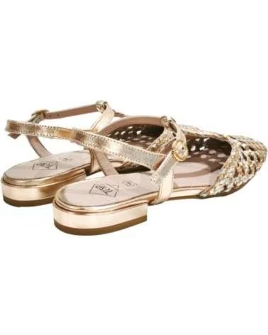 TOP3 ZAPATO CASUAL DE PIEL TRENZADA CHAMPAN