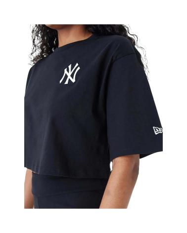 NEW ERA CAMISETA CROP TEE EN COLOR PARA MUJER NEGRO