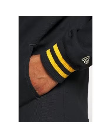 CHAQUETA NEW ERA HERITAGE VARSITY NEGRA NEGRO