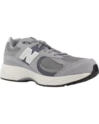 NEW BALANCE GC2002 WOMEN´S SNEAKERS IN GREY ST