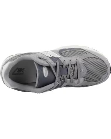 NEW BALANCE GC2002 WOMEN´S SNEAKERS IN GREY ST
