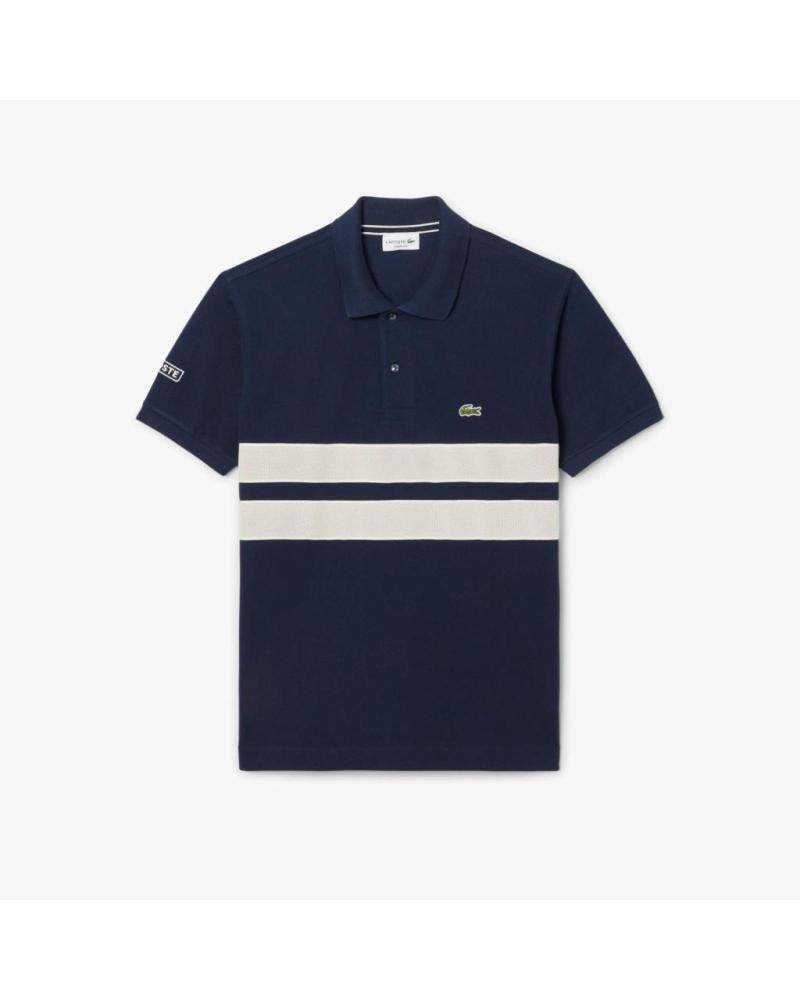 POLO LACOSTE CLASSIC FIT MESH BAND AZUL MARINO CON CUELLO ACANALADO NVYBLU