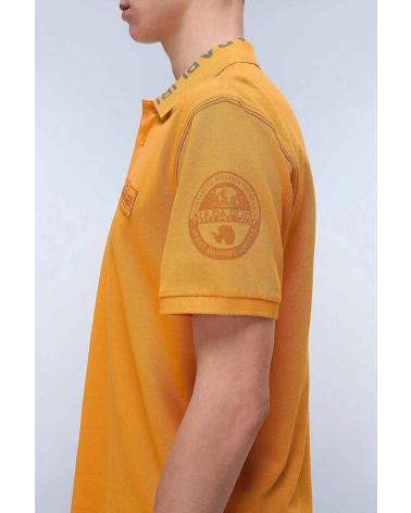 -NAPAPIJRI-POLOS-HOMBRE-MODELO-E-AMUNDSEN-COLOR-NARANJA-APRCOT