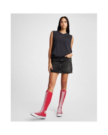 -CONVERSE-BOTAS-MUJER-MODELO-CHUCK-TAYLOR-ALL-STAR-XX-HI-COLOR-ROJO-RE-RED