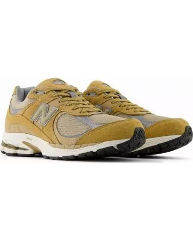 NEW BALANCE SNEAKERS 2002R U2002 UOMO SENAPE BEIGE