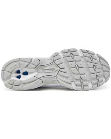 NEW BALANCE ZAPATILLAS U520AC 37 5 PARA MUJER EN COLOR BLANCO