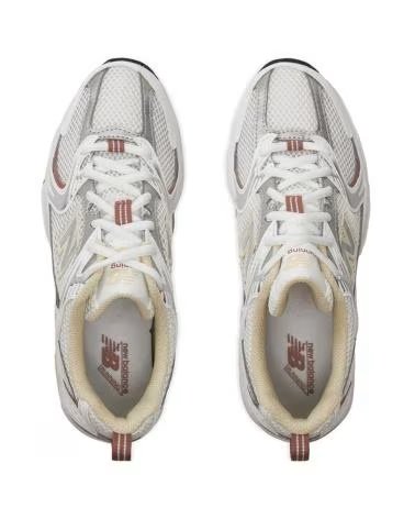 NEW BALANCE SNEAKERS MR530 SGA BLANCO