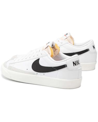 NIKE CALZADO MARCA MODELO BLAZER L BLANCO