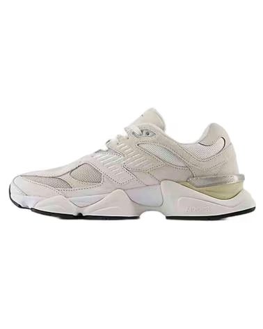 BASKETS NEW BALANCE 9060 GRIS