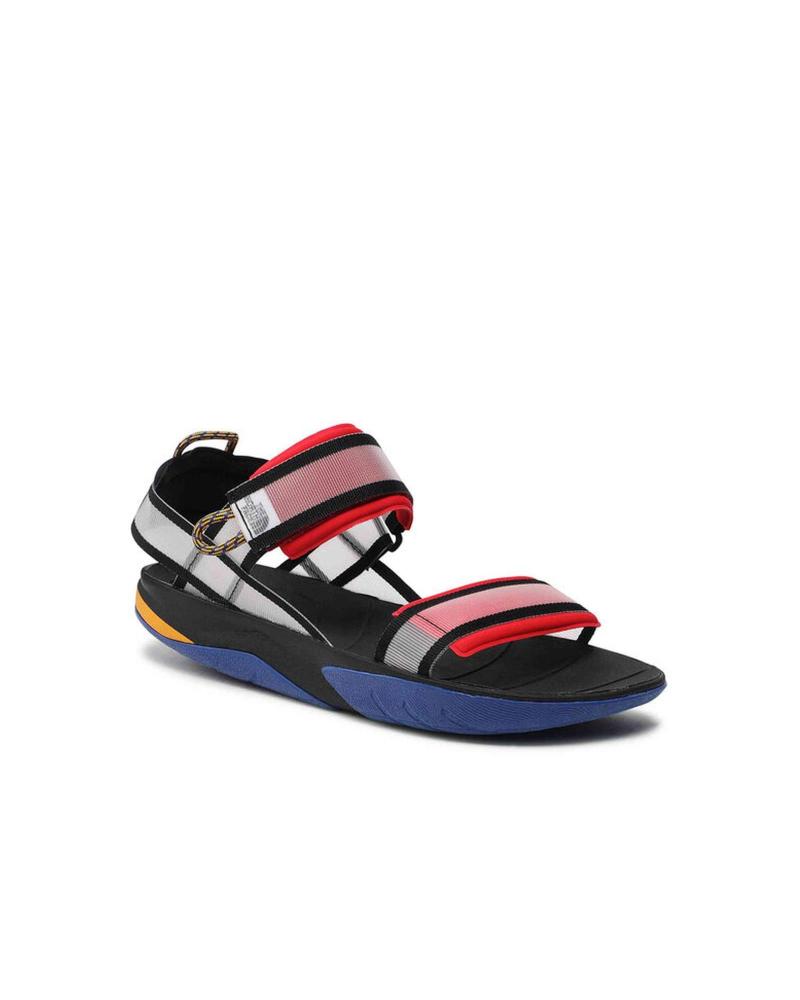 -THE-NORTH-FACE-SANDALIAS-SKEENA-SPORT-PARA-HOMBRE-EN-COLOR-ROJO
