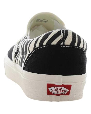 VANS OFF THE WALL ZAPATILLAS VANS CLASSIC SLIP-ON PARA HOMBRE EN COLOR NEGRO