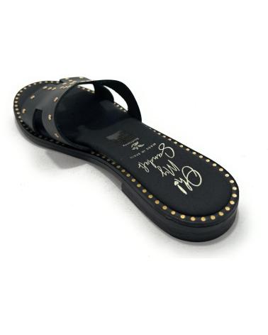 OH MY SANDALS ZUECO PLANO REMACHES PIEL NEGRO