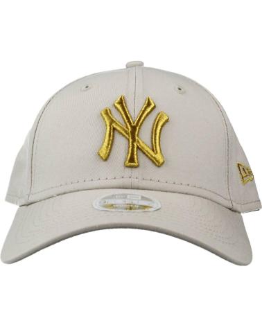 Gorros-y-gorras-para-aficionados-al-deporte-NEW-ERA-GORRAS-MUJER-MODELO-WMNS-METALLIC-LOGO-9FORTY-COLOR-BEIS-STN-STNMTG
