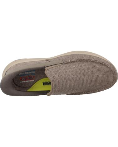 SKECHERS ZAPATILLAS HOMBRE MODELO 205451S POLLARD COLOR BEIS TPE