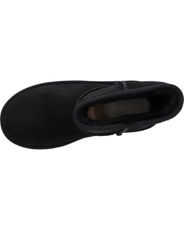 Woman and girl and boy boots UGG 1017703K CLASSIC II 4 BLACK