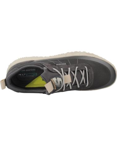 SKECHERS ZAPATILLAS HOMBRE MODELO REVO COLOR GRIS CHAR