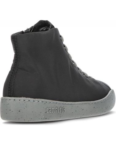 CAMPER ZAPATILLAS HOMBRE MODELO K300270 COLOR  NEGRO