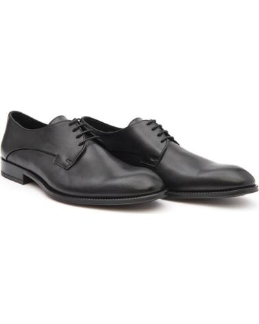 BAERCHI BLUCHER LISO NEGRO