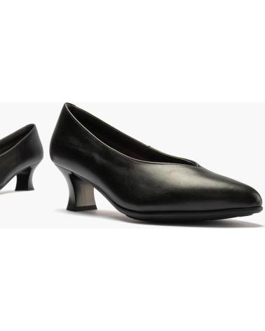 Scarpe-col-tacco-da-donna-PITILLOS-SALON-PICO-NAPA-NEGRO