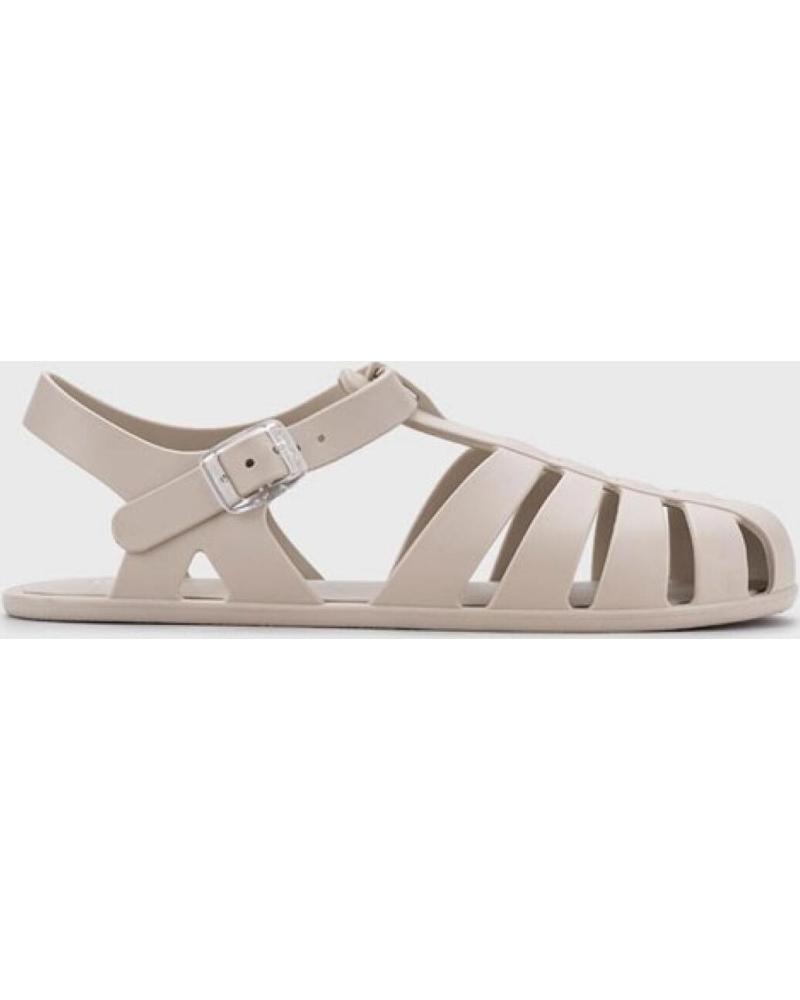 Women's-flip-flops-and-pool-sandals-IGOR-CANGREJERA-BAREFOOT-SAND