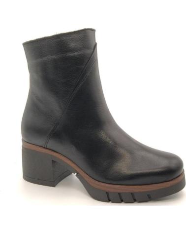 PAULA URBAN BOTIN 11-1140 NEGRO