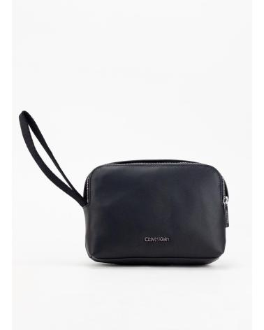 CALVIN KLEIN NECESER CK EST PU COMPACT CASE NEGRO