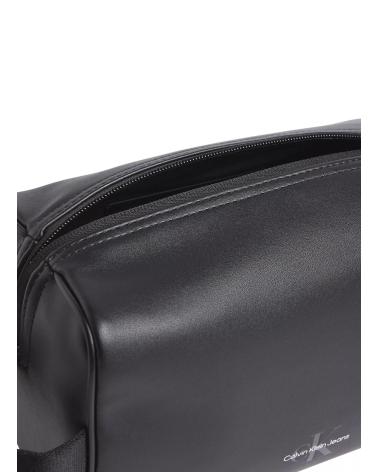 CALVIN KLEIN NECESER MONOGRAM SOFT DOPP KIT NEGRO