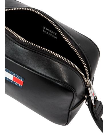 Inicio-TOMMY-HILFIGER-BOLSO-TJW-ESS-MUST-CAMERA-BAG-NEGRO