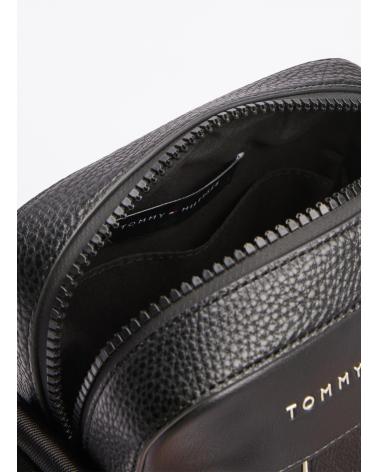 Inicio-TOMMY-HILFIGER-BANDOLERA-TH-FOUNDATION-MINI-REPORTER-NEGRO