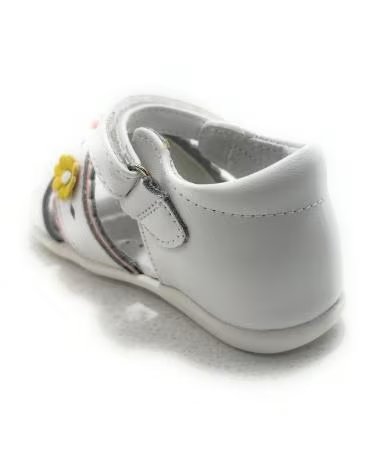 BUBBLE BOBBLE SANDALIAS BAREFOOT CON FLORES BLANCO