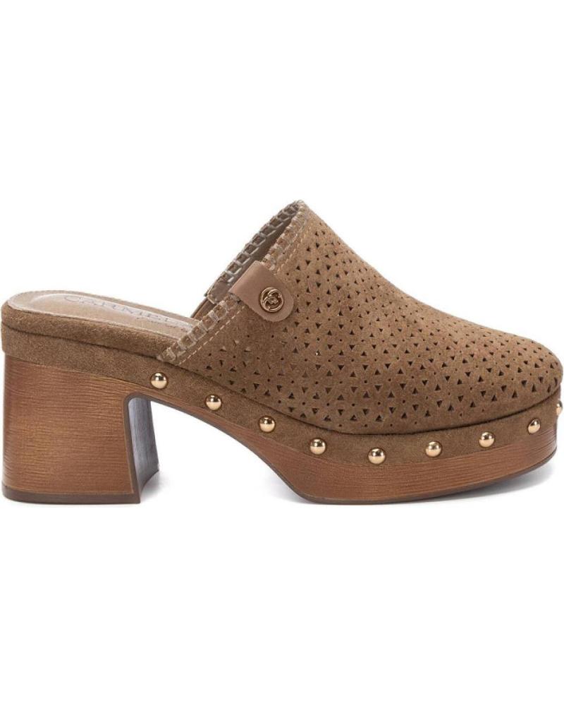 CARMELA ZAPATO SRA 162220 TAUPE VARIOS COLORES
