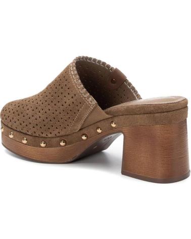 CARMELA ZAPATO SRA 162220 TAUPE VARIOS COLORES