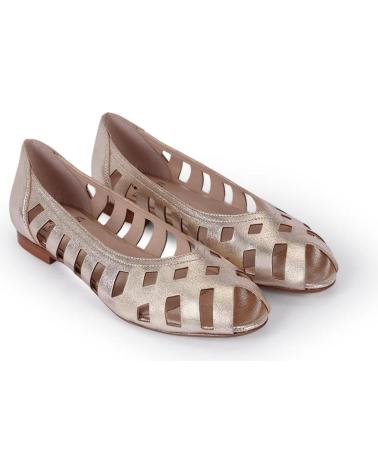 MENINA STEP WOMENS BAKIO BALLET FLAT SANDALS CHAMPAGNE